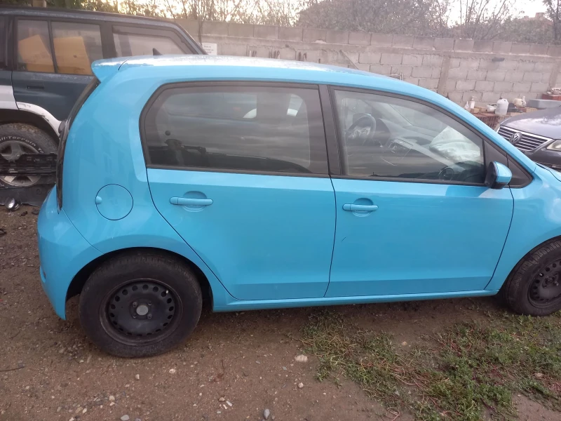 VW Up 1.0 , снимка 7 - Автомобили и джипове - 47524394