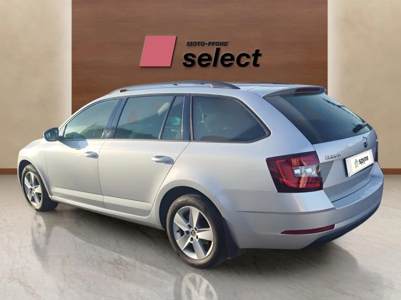 Skoda Octavia 2.0 TDI, снимка 5 - Автомобили и джипове - 48148082