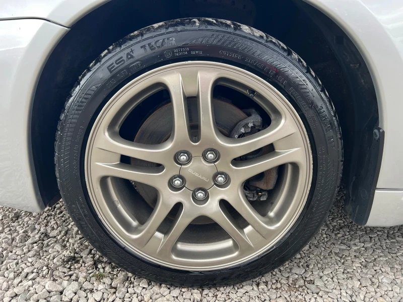 Subaru Legacy 3.0* AWD* АВТОМАТИК* ШВЕЙЦАРИЯ* КОЖА* , снимка 9 - Автомобили и джипове - 49483000