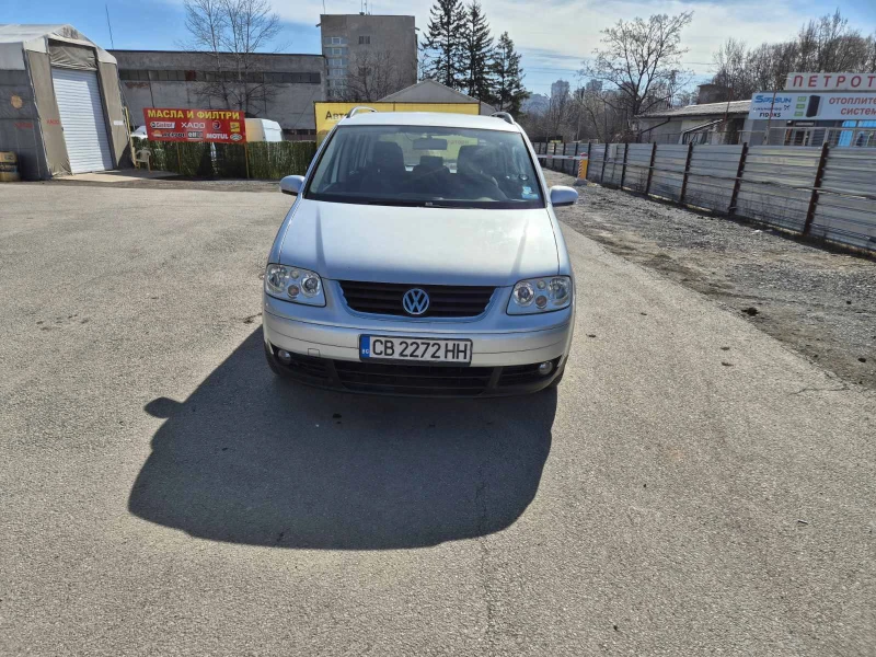 VW Touran, снимка 2 - Автомобили и джипове - 49502990