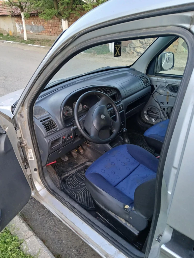 Peugeot Partner 2.0, снимка 5 - Автомобили и джипове - 52496421