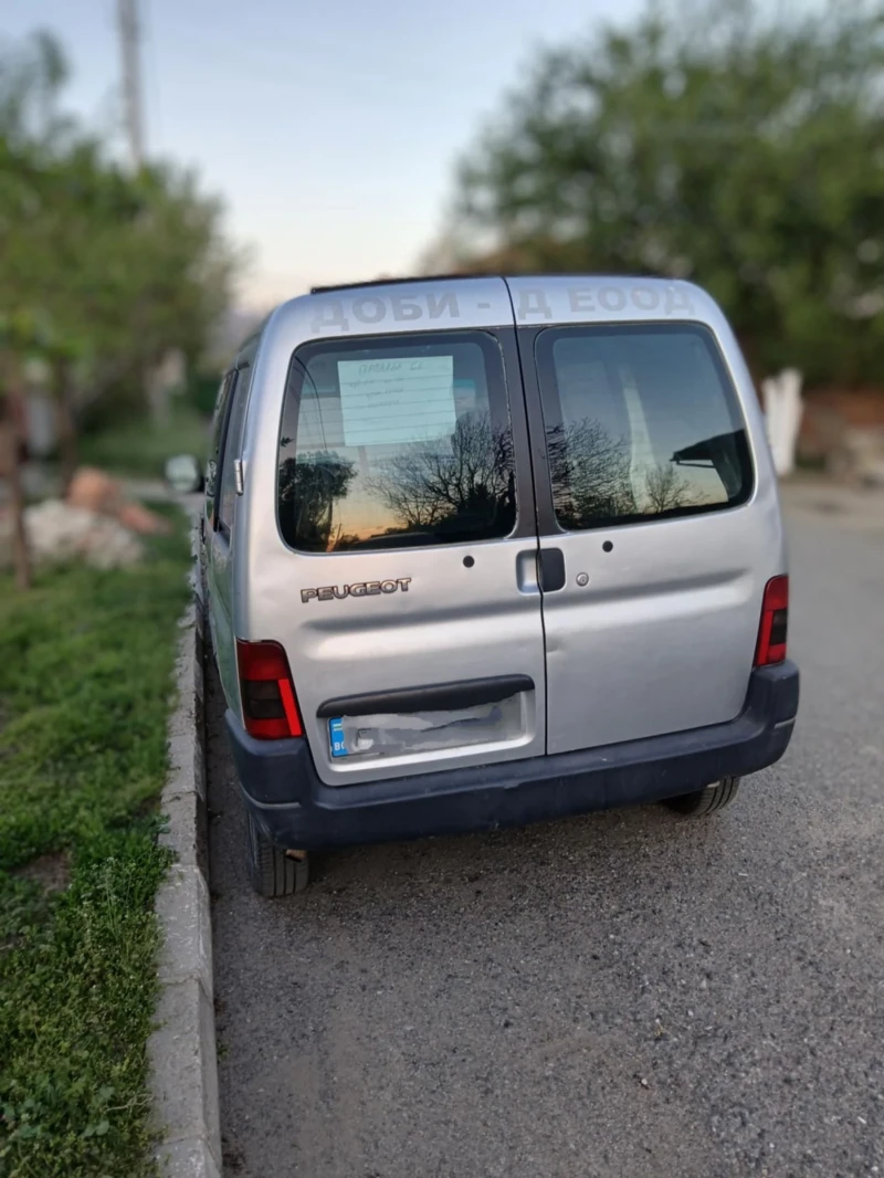 Peugeot Partner 2.0, снимка 4 - Автомобили и джипове - 52496421