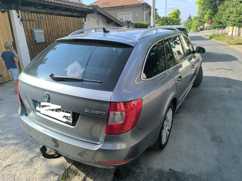 Skoda Superb, снимка 2 - Автомобили и джипове - 52374986