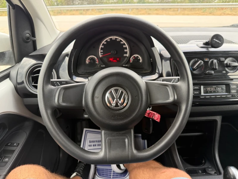 VW Up 1.0 I АВТОМАТ ЕВРО 6, снимка 13 - Автомобили и джипове - 51408652