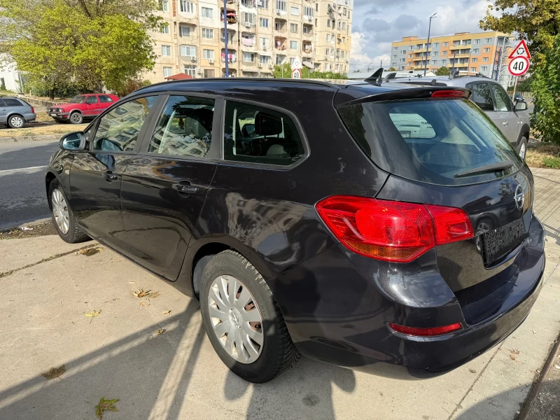 Opel Astra FACELIFT , снимка 5 - Автомобили и джипове - 51421232