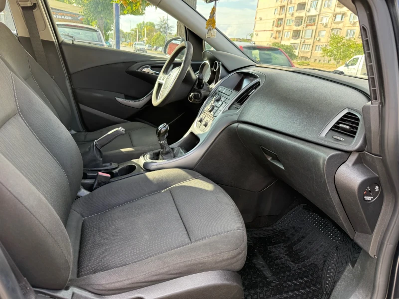 Opel Astra FACELIFT , снимка 10 - Автомобили и джипове - 51421232