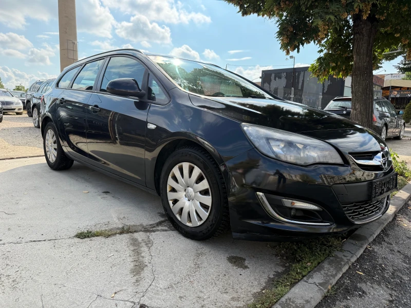 Opel Astra FACELIFT , снимка 2 - Автомобили и джипове - 51421232