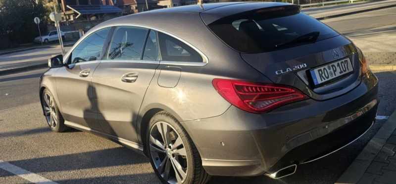 Mercedes-Benz CLA 200, снимка 6 - Автомобили и джипове - 52712787