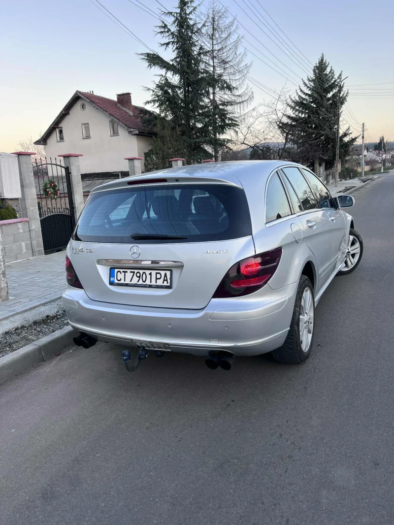 Mercedes-Benz R 320, снимка 5 - Автомобили и джипове - 52818751