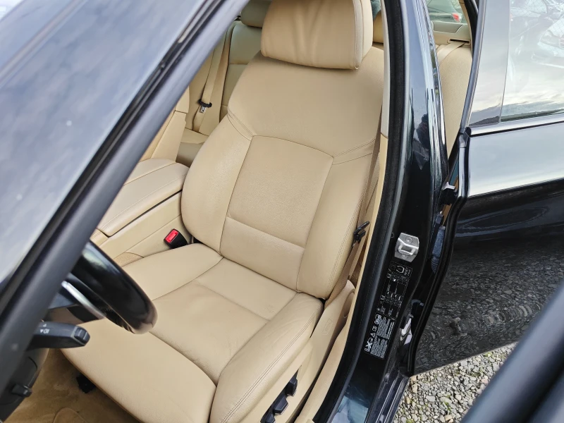 BMW 535 3.5-313-Вакум^360 Дистр^ХеадЪП, снимка 13 - Автомобили и джипове - 52955510