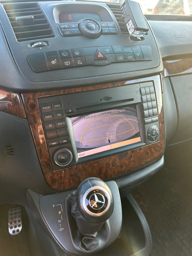 Mercedes-Benz Viano Mercedes-Benz 3.0 V6 FULL, снимка 9 - Автомобили и джипове - 53196909