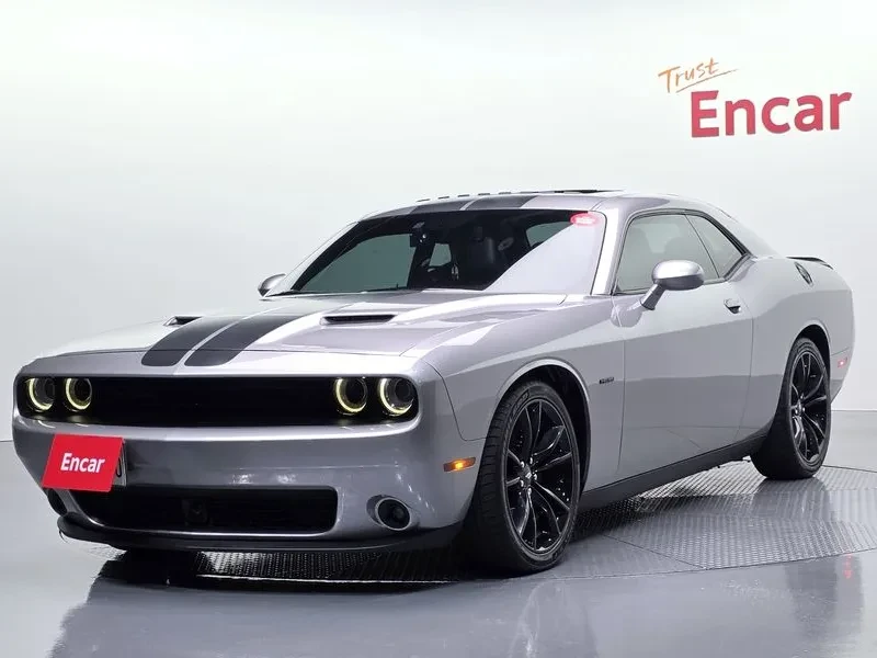 Dodge Challenger 5.7