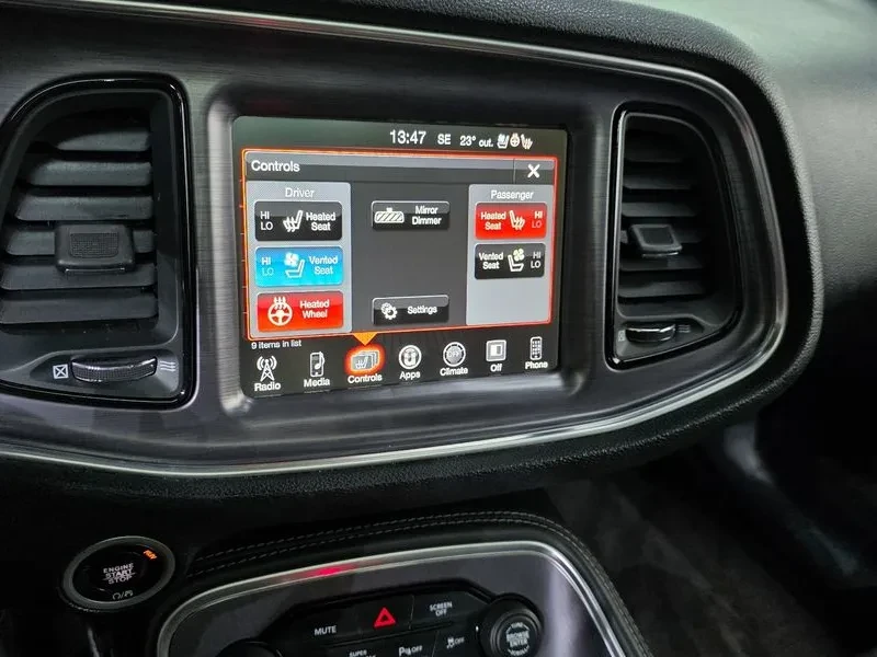 Dodge Challenger 5.7, снимка 16 - Автомобили и джипове - 54849159
