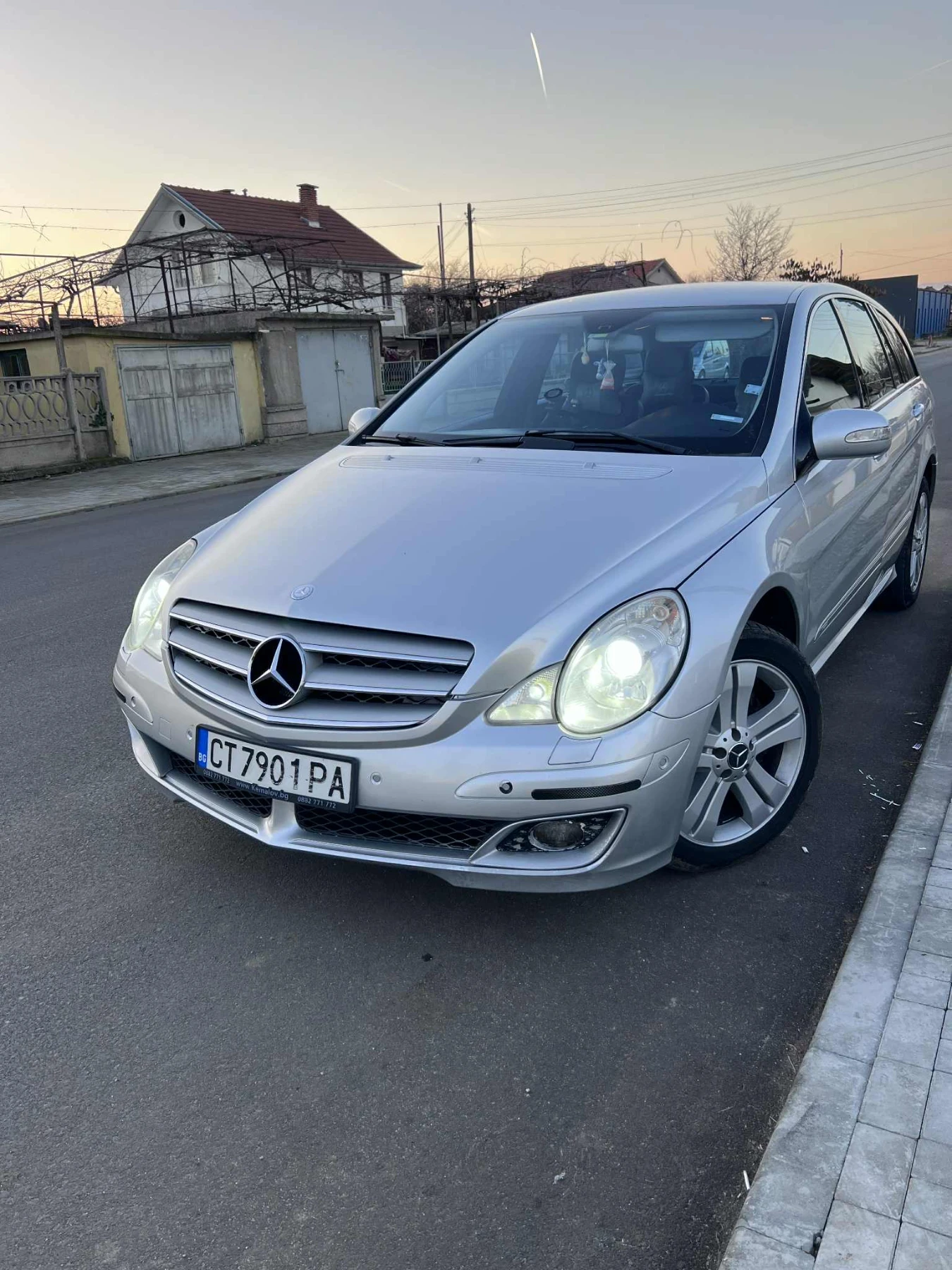 Mercedes-Benz R 320, снимка 1