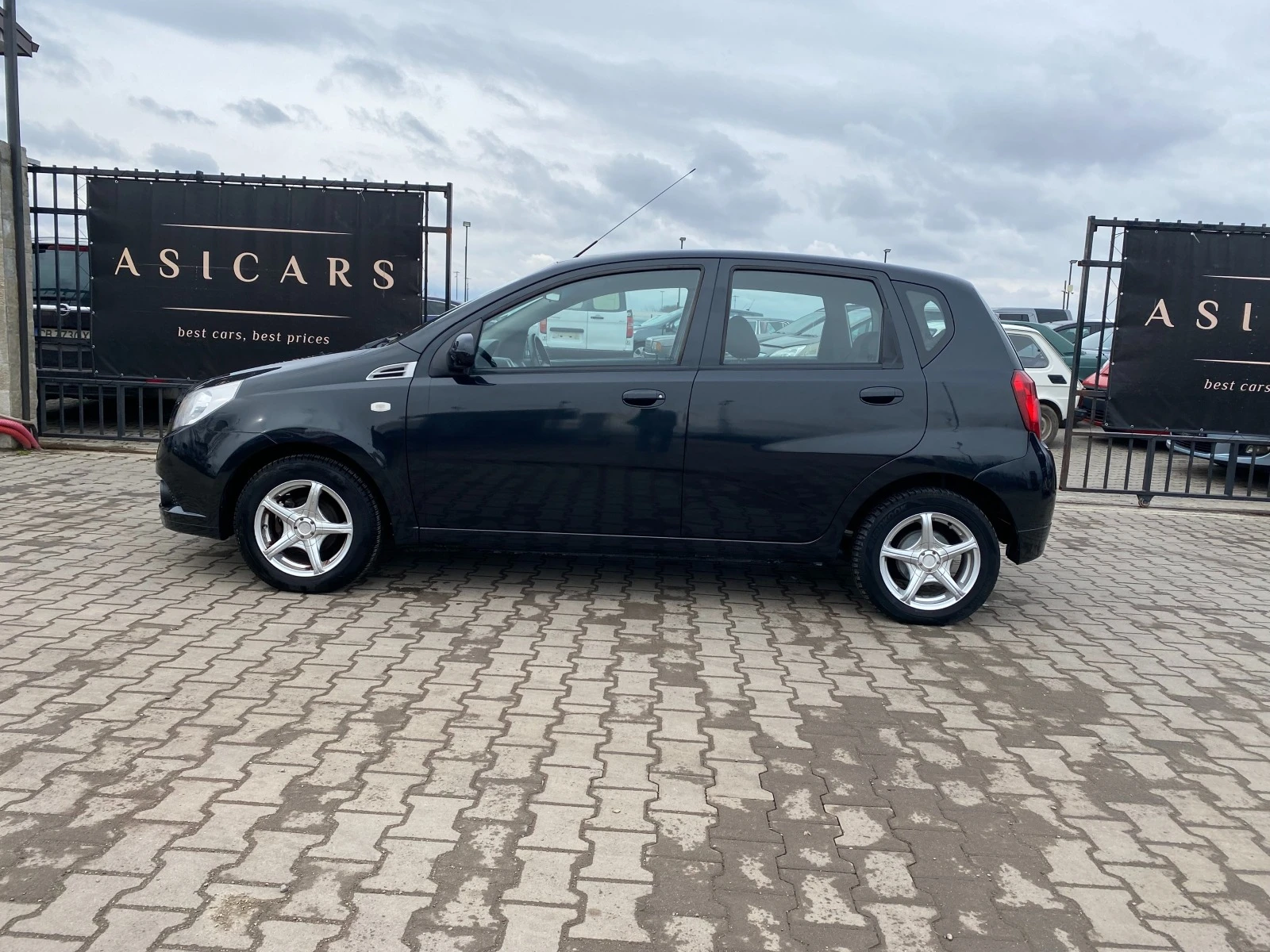 Chevrolet Aveo 1.2I/GAZ - изображение 2