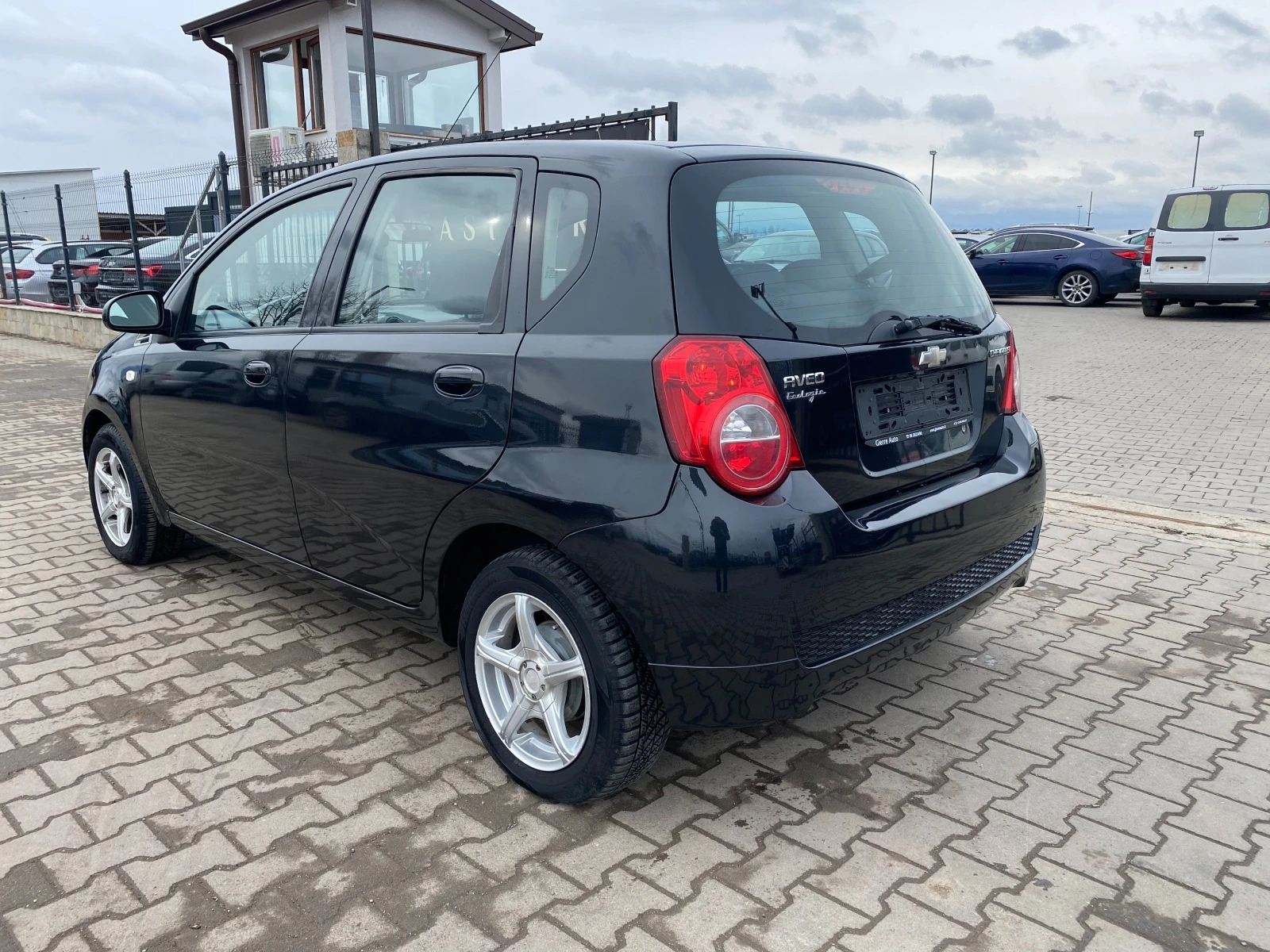 Chevrolet Aveo 1.2I/GAZ - изображение 3