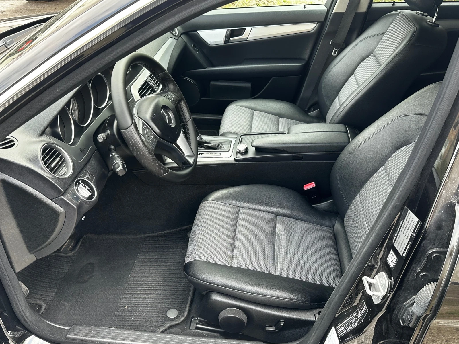 Mercedes-Benz C 220 Avantgarde Автоматик  - изображение 10