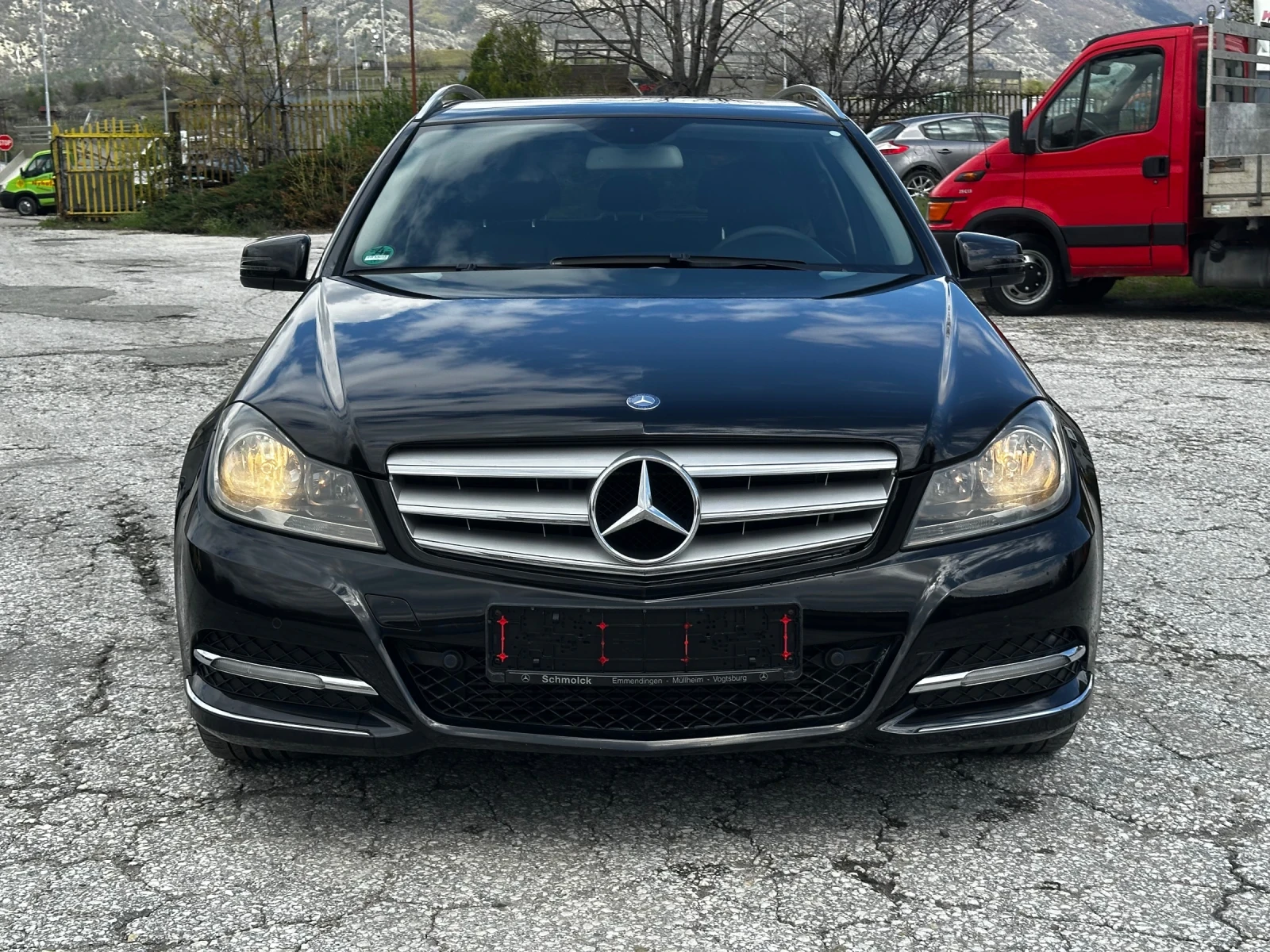 Mercedes-Benz C 220 Avantgarde Автоматик  - изображение 2
