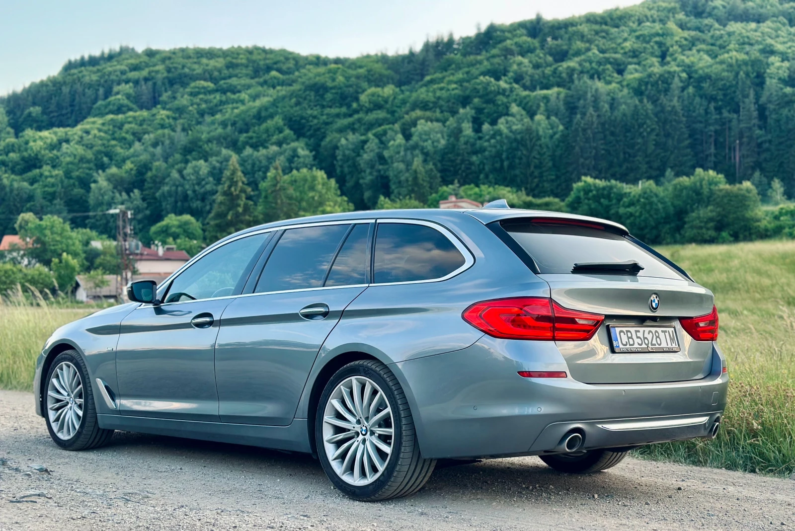 BMW 530 D Xdrive Luxury Line - първи собственик в България - изображение 5