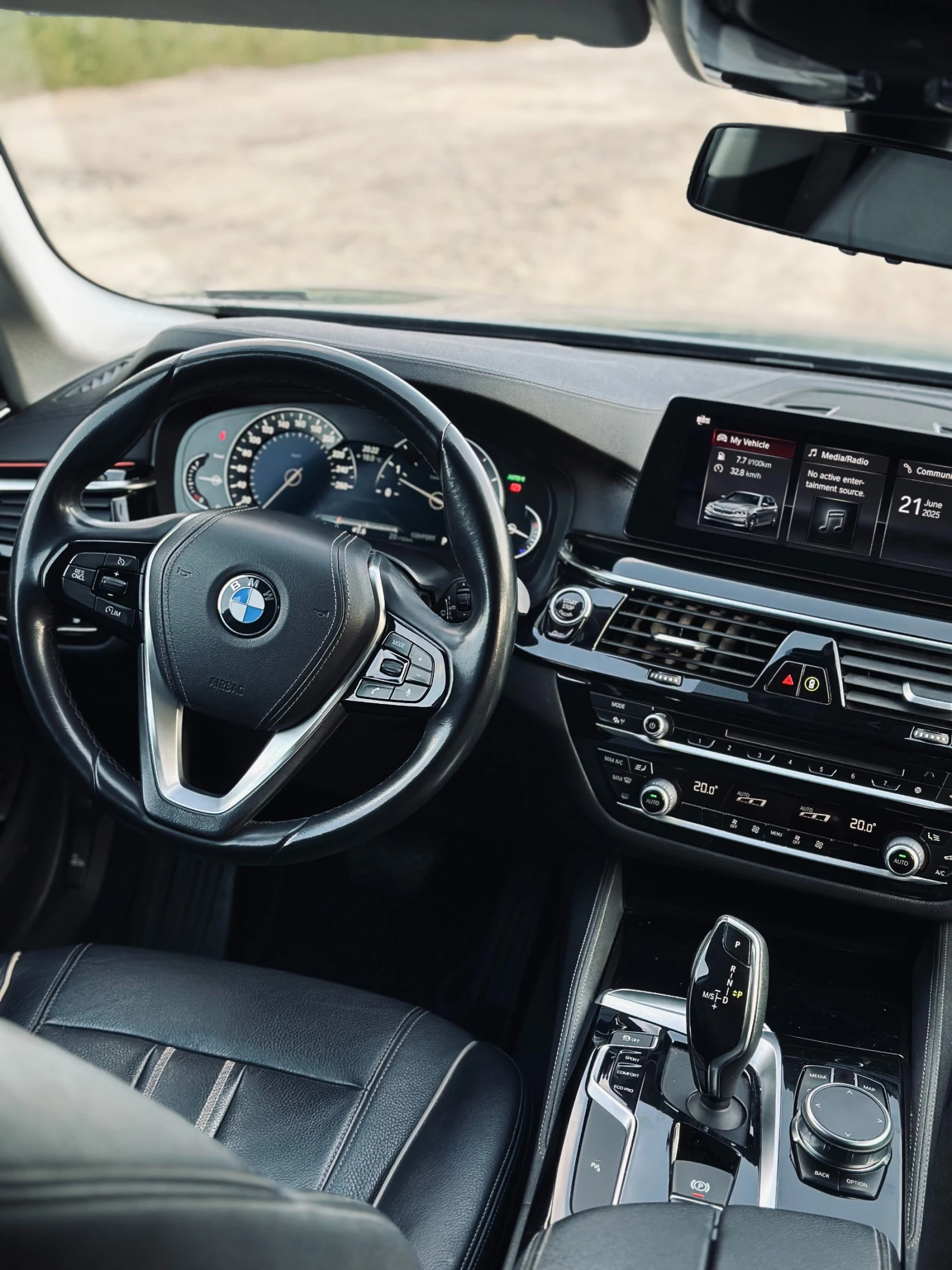 BMW 530 D Xdrive Luxury Line - първи собственик в България - изображение 8