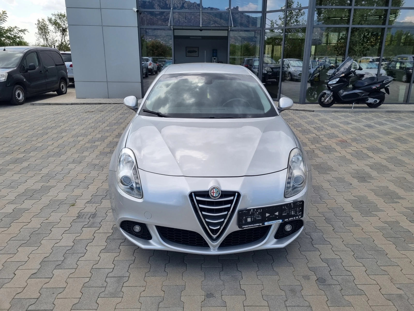 Alfa Romeo Giulietta 2.0 - изображение 2