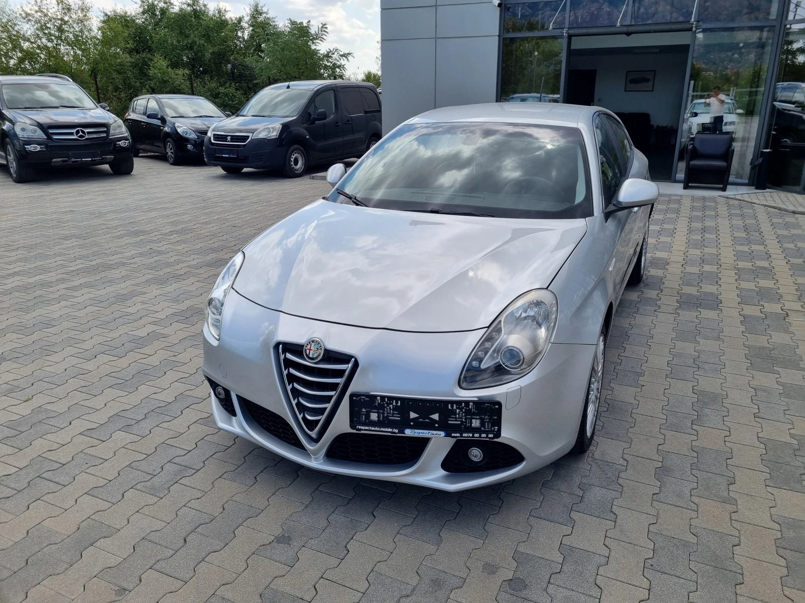 Alfa Romeo Giulietta 2.0 - изображение 3