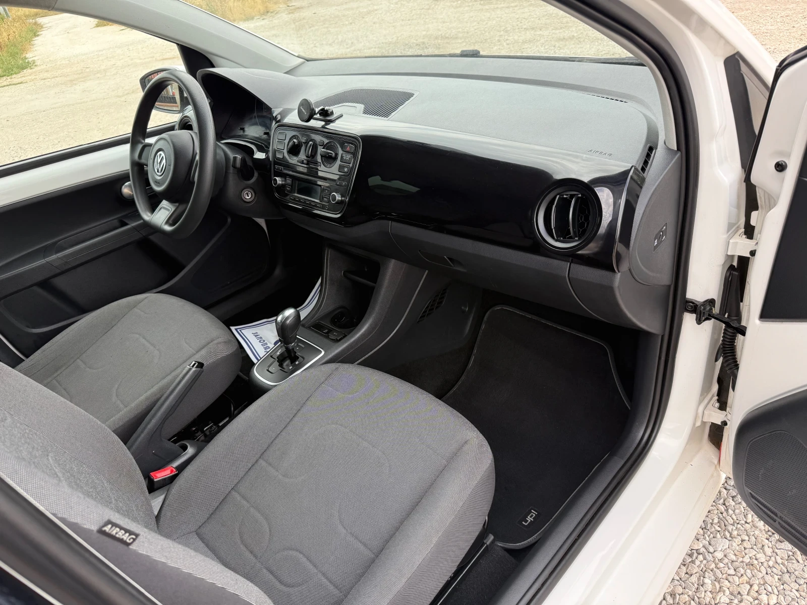 VW Up 1.0 I   6 | Mobile.bg   12