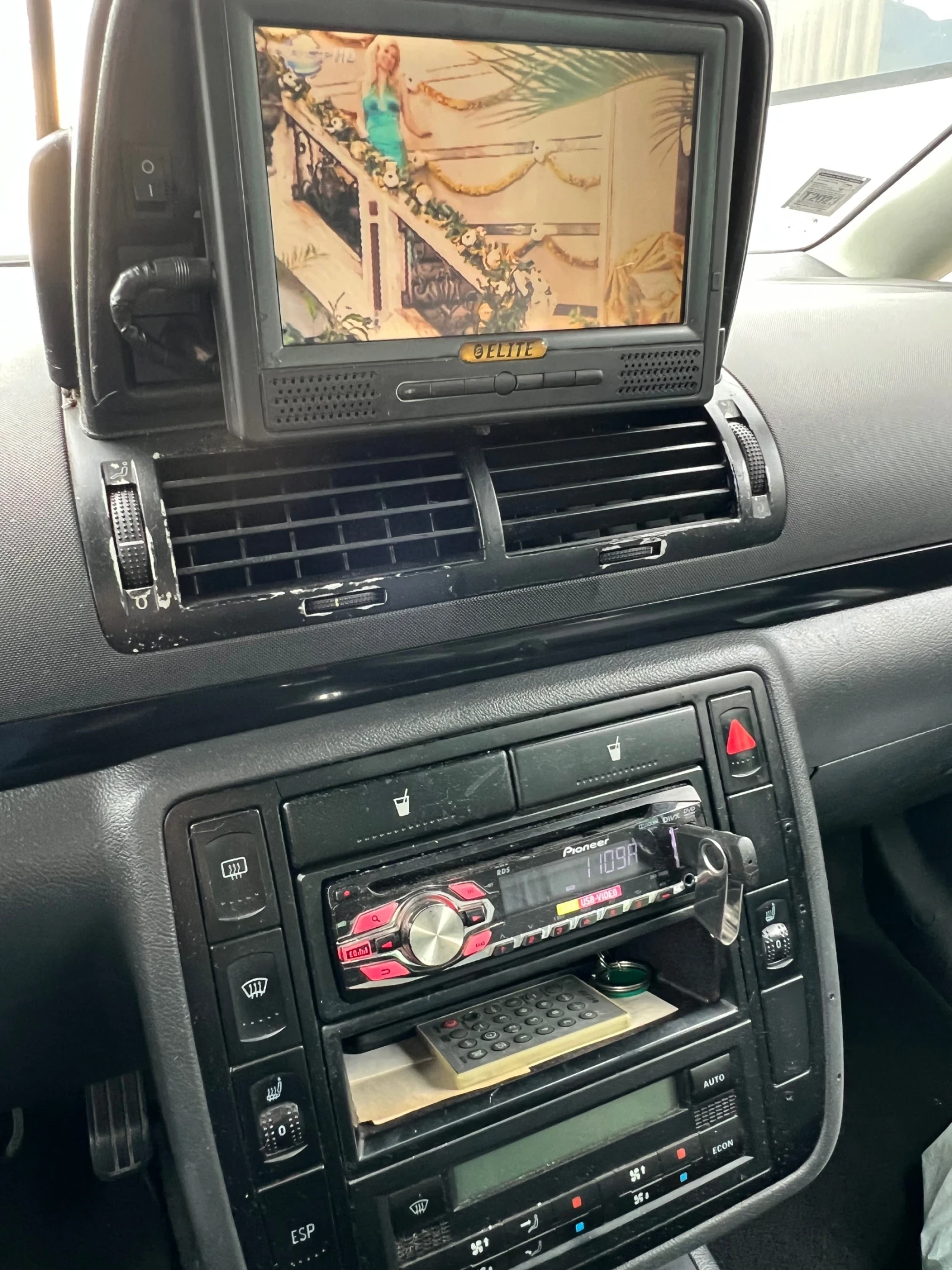 VW Sharan 1.9 TDI | Mobile.bg   3