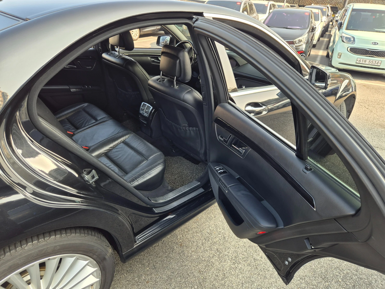 Mercedes-Benz S 350 ОЧАКВАН ВНОС - КАТО НОВА! - изображение 10