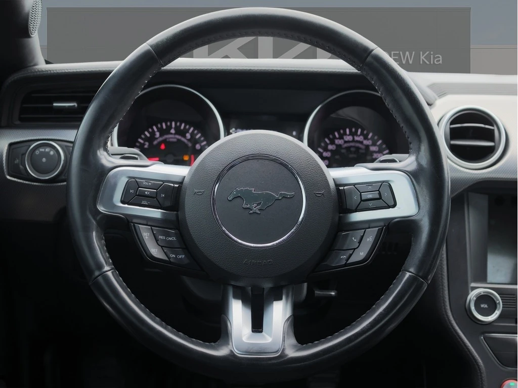 Ford Mustang ECOBOOST FASTBACK * * CARFAX * * АВТО КРЕДИТ * *  - изображение 10