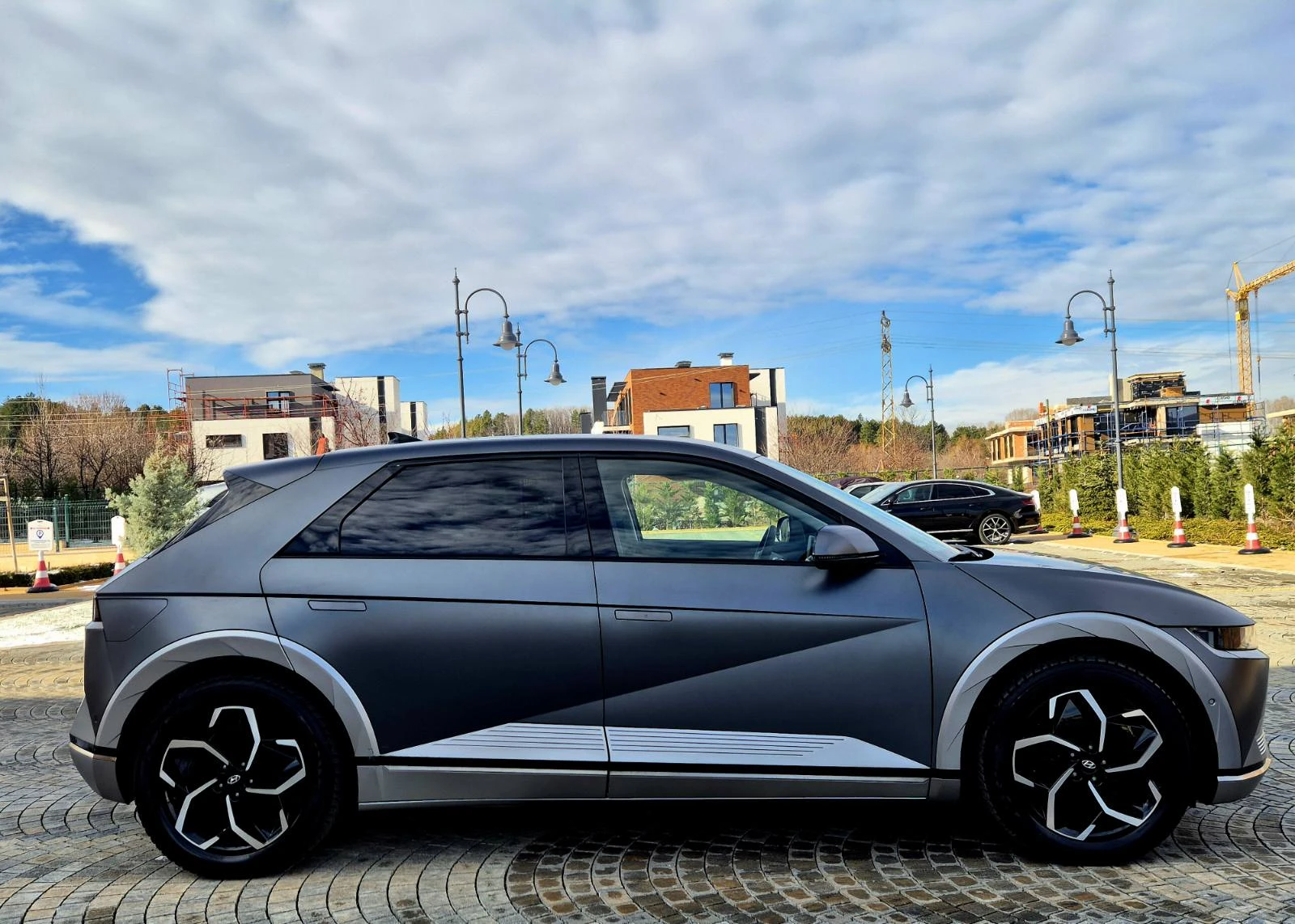 Hyundai Ioniq 5 * ГАРАНЦИОНЕН* SOH 100%* Long Range* AWD* 72.6kwh* - изображение 6