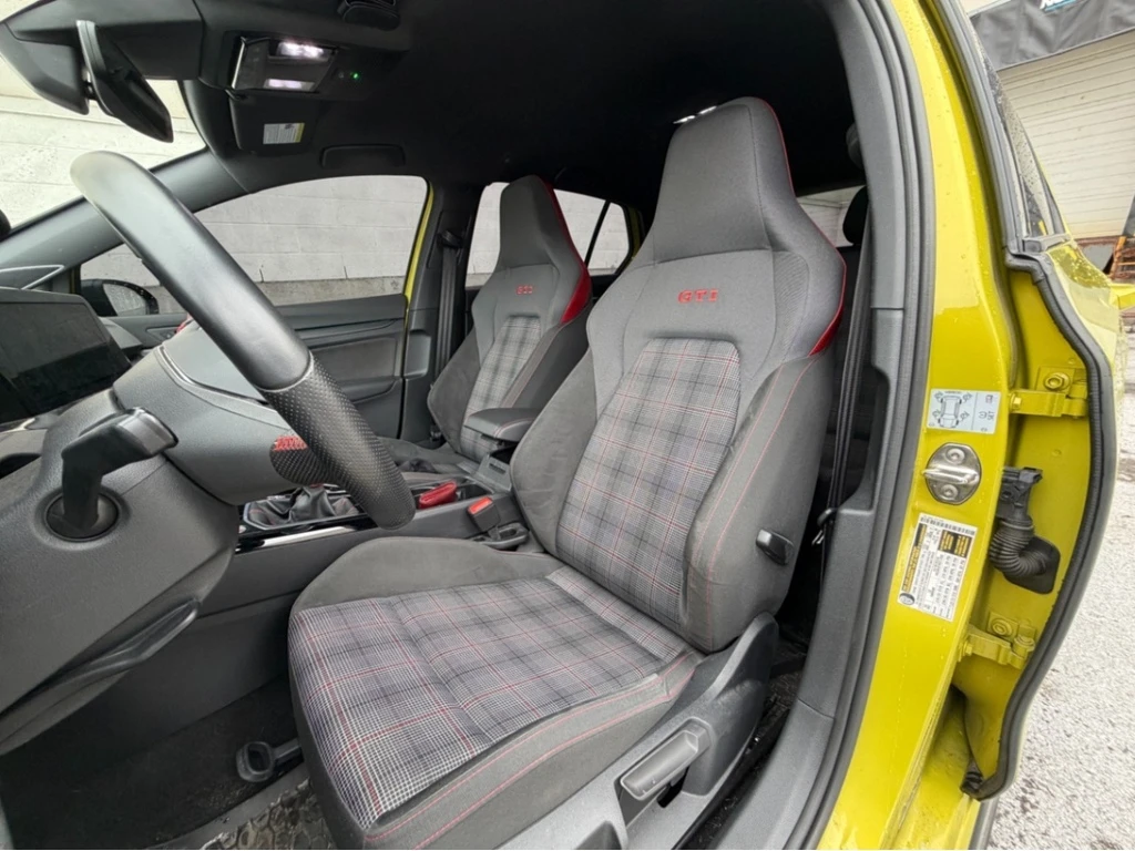 VW Golf GTI 40th Anniversary Manual - изображение 5