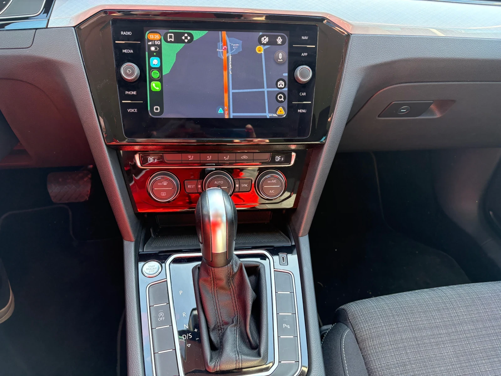 VW Passat B8.5 Business 2.0 TDI DSG / 100k km , снимка 10 - Автомобили и джипове - 53770616