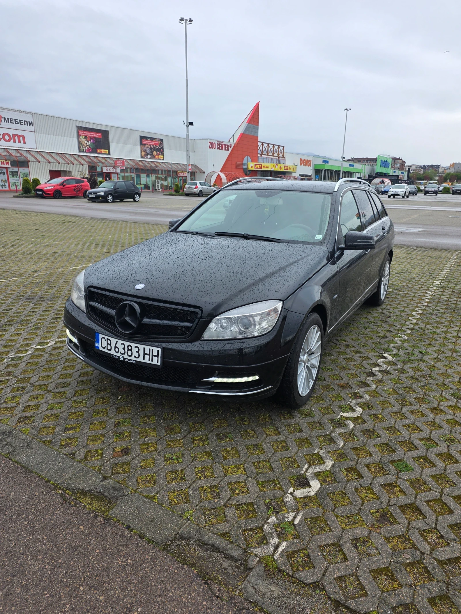 Mercedes-Benz C 350, снимка 3 - Автомобили и джипове - 54276491