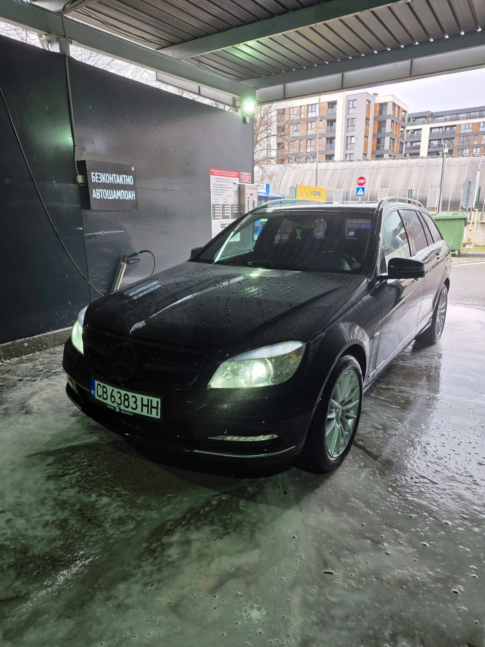 Mercedes-Benz C 350, снимка 14 - Автомобили и джипове - 54276491