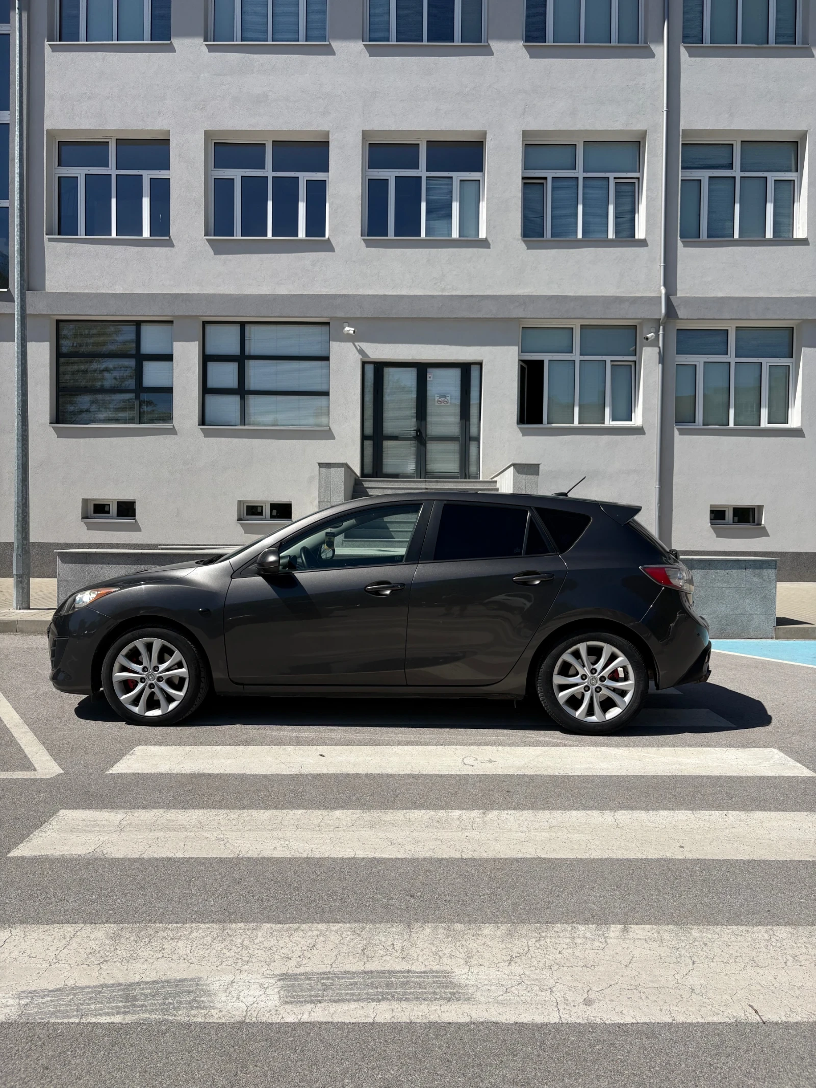 Mazda 3, снимка 6 - Автомобили и джипове - 54330874