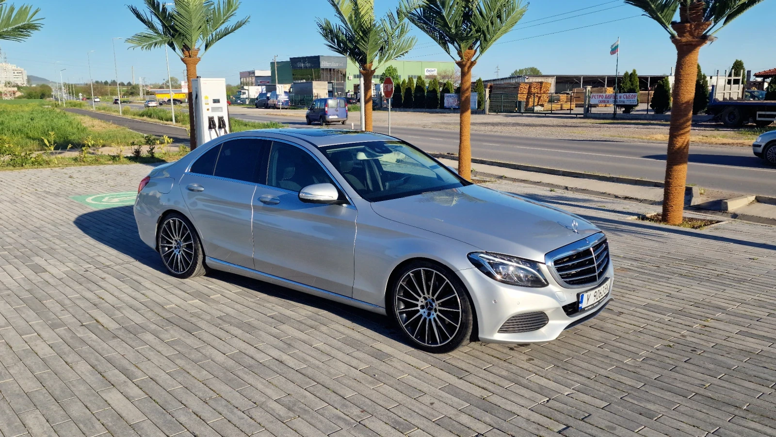 Mercedes-Benz C 220