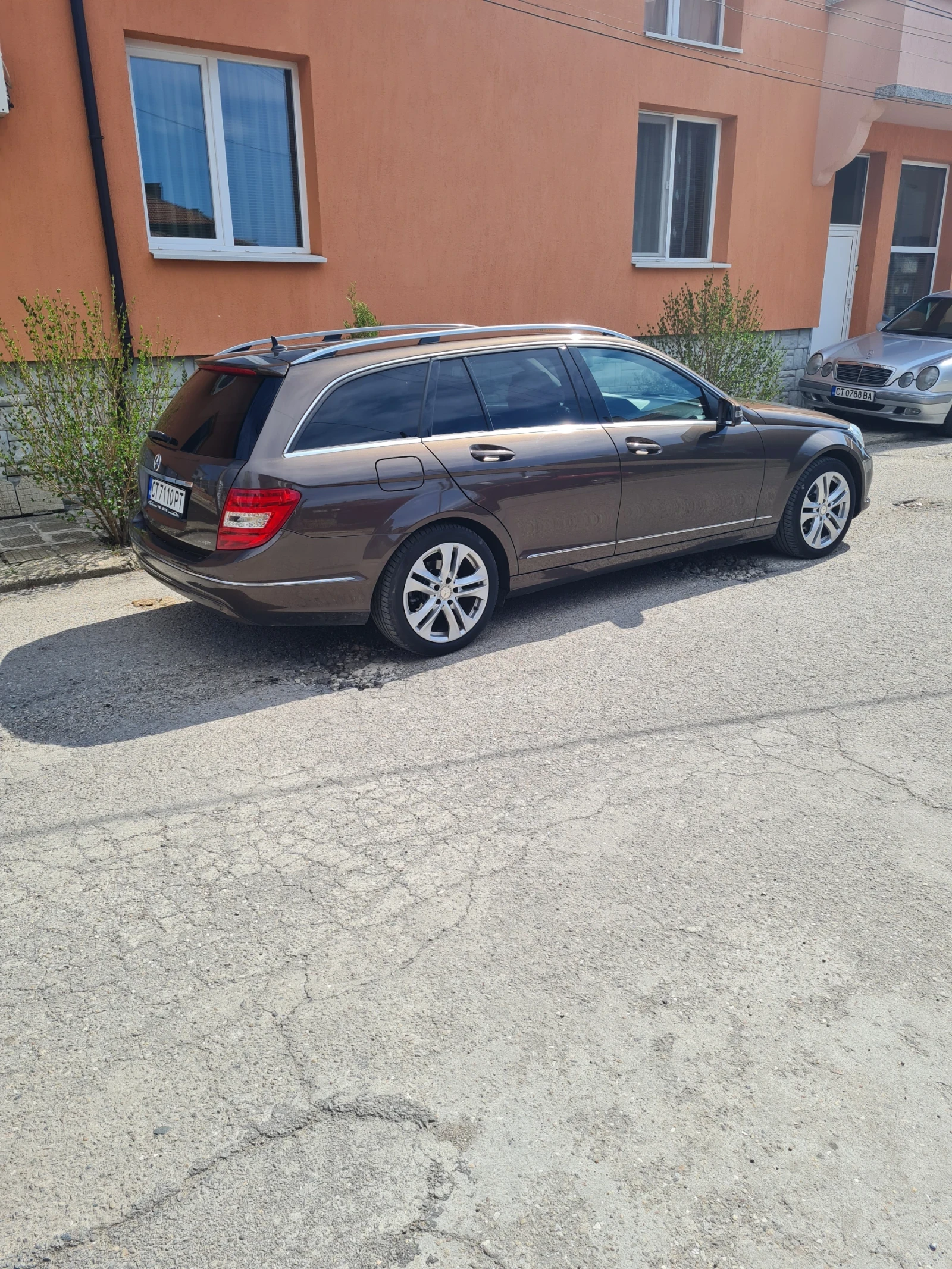 Mercedes-Benz C 200 Елегант, снимка 3 - Автомобили и джипове - 54378232