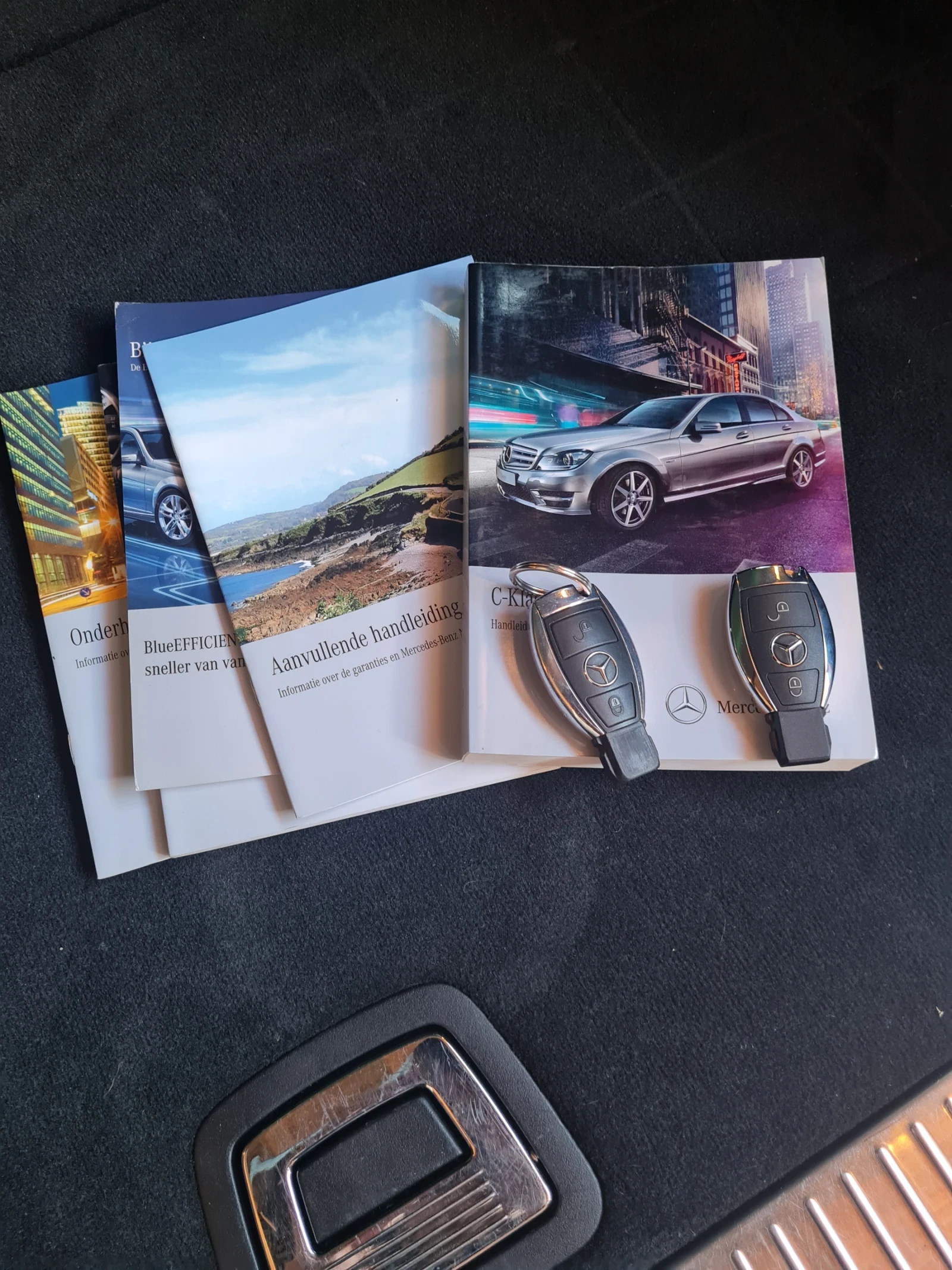 Mercedes-Benz C 200 Елегант, снимка 10 - Автомобили и джипове - 54378232