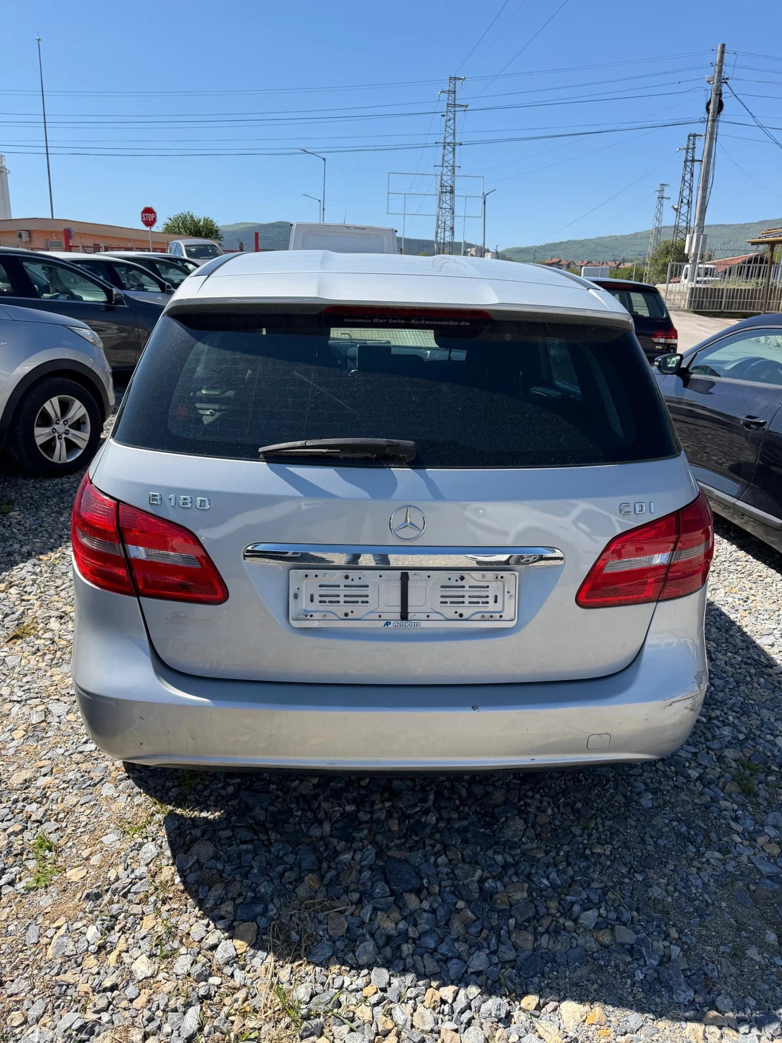 Mercedes-Benz B 180, снимка 3 - Автомобили и джипове - 54488695