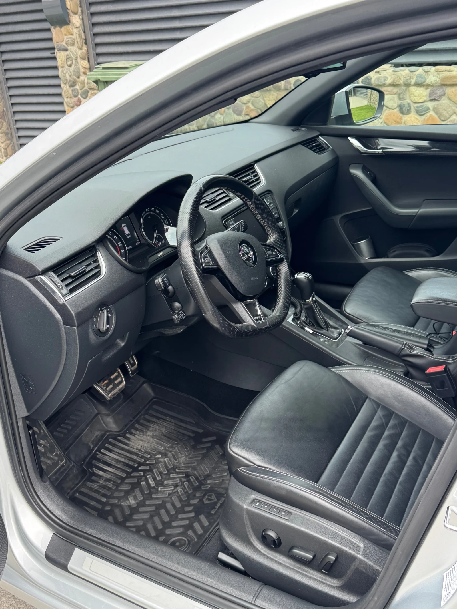 Skoda Octavia VRS | Mobile.bg � ����������� 8