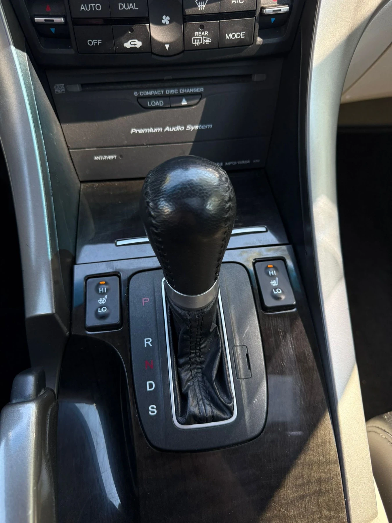 Honda Accord 2.2 , снимка 8 - Автомобили и джипове - 54670341