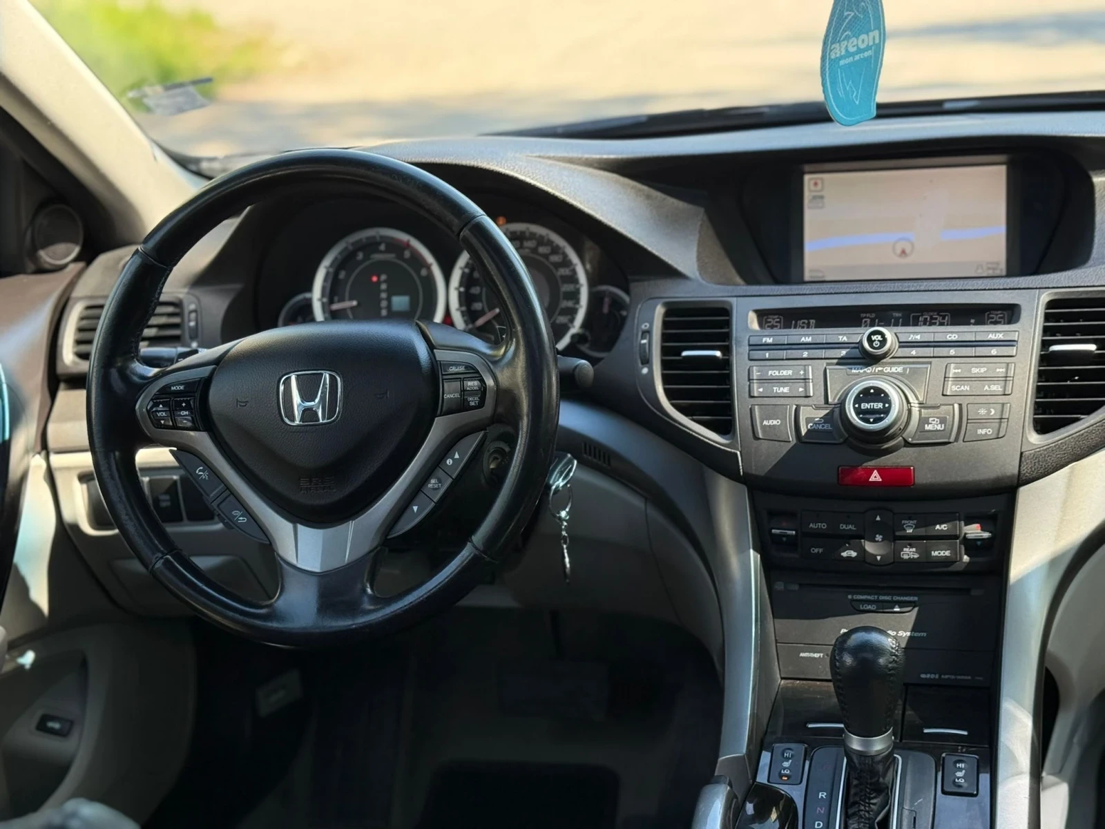 Honda Accord 2.2 , снимка 6 - Автомобили и джипове - 54670341