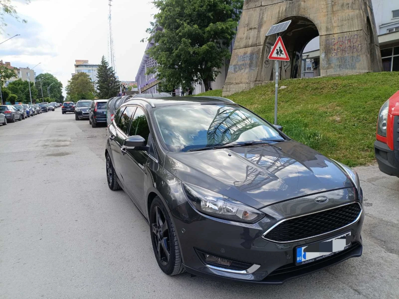 Ford Focus 1.5, снимка 4 - Автомобили и джипове - 54683611