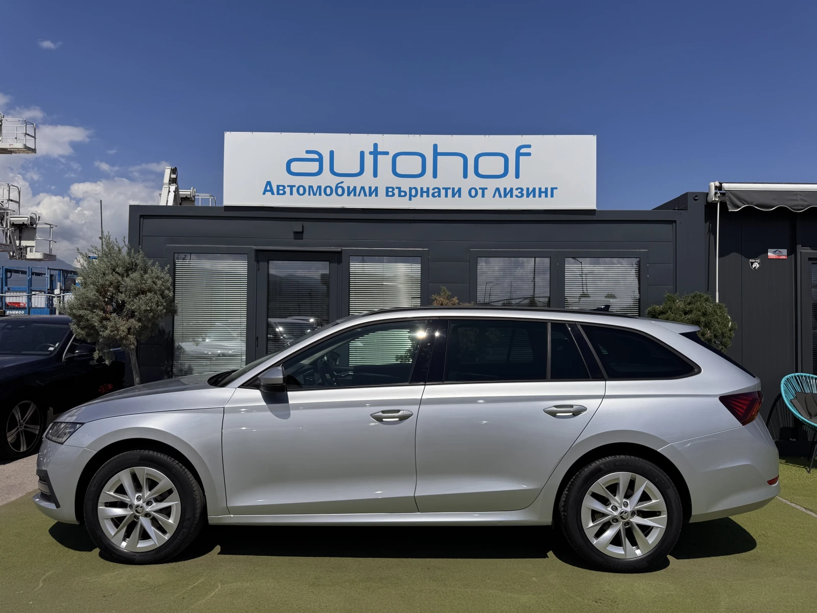 Skoda Octavia Style/2.0TDI/150K.C./7AT, снимка 2 - Автомобили и джипове - 54836036