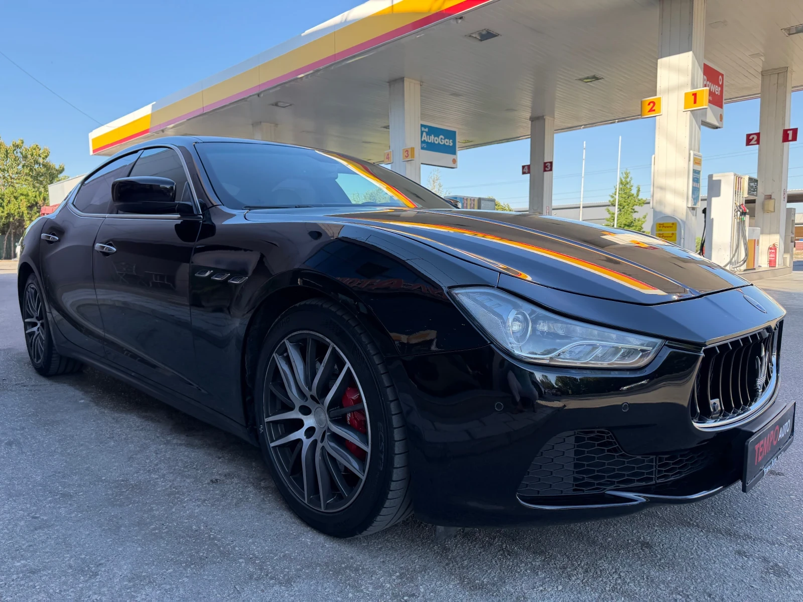 Maserati Ghibli 3.0D-V6 -SPORT-PODGREV-NAVI, снимка 7 - Автомобили и джипове - 55987367
