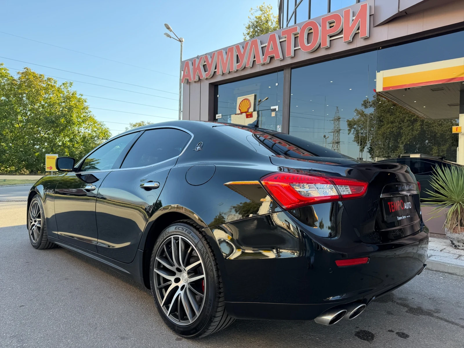 Maserati Ghibli 3.0D-V6 -SPORT-PODGREV-NAVI, снимка 4 - Автомобили и джипове - 55987367