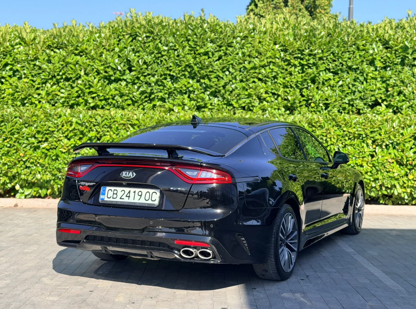 Kia Stinger 2.2-GT-Line-Full-Обслужен, снимка 4 - Автомобили и джипове - 55989216