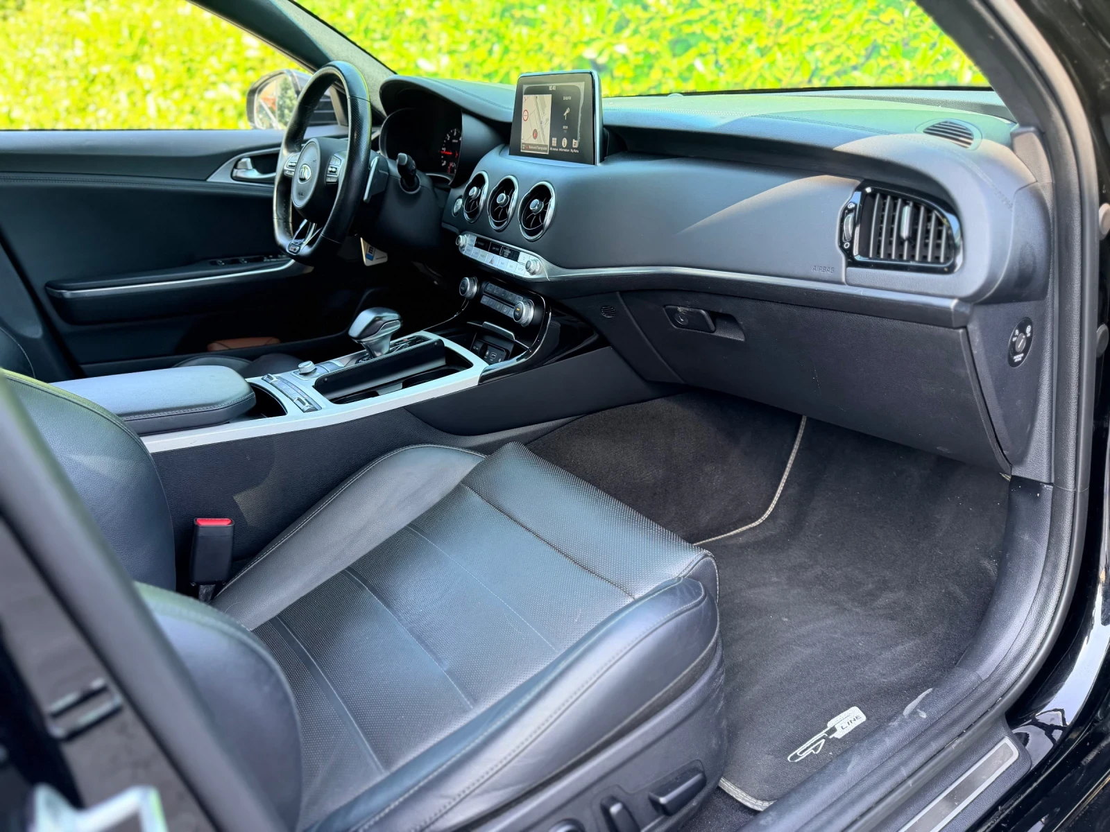 Kia Stinger 2.2-GT-Line-Full-Обслужен, снимка 11 - Автомобили и джипове - 55989216