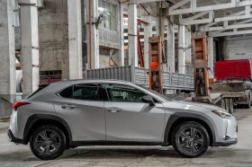     Lexus UX 250h